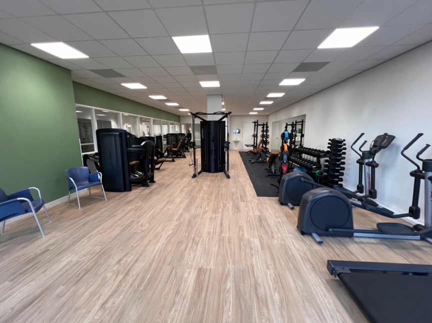 Oefenzaal van fysiotherapie Rijnmond IJsselmonde